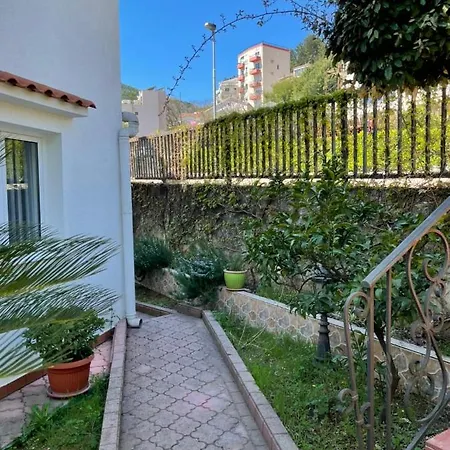 Vila Monte Konukevi *